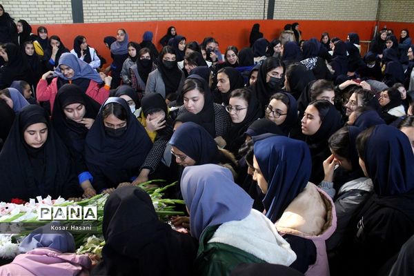 برگزاری مراسم استقبال از شهید گمنام در دبیرستان سمیه ناحیه ۲ تبریز