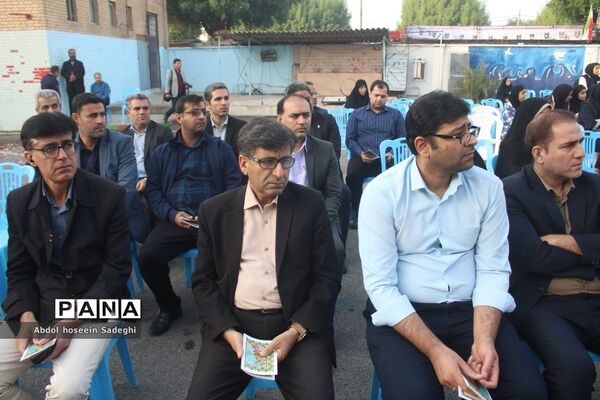 وداع با شهید گمنام  و زیارت عاشورا در دبیرستان متوسطه اول سمیه بوشهر