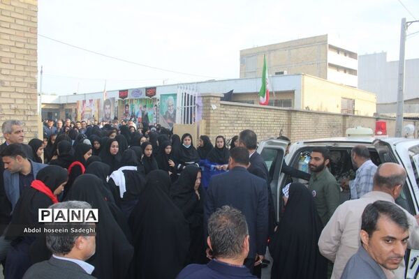 وداع با شهید گمنام  و زیارت عاشورا در دبیرستان متوسطه اول سمیه بوشهر