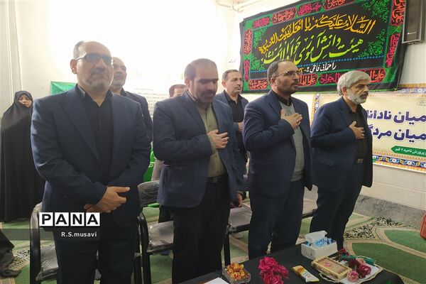 نواختن زنگ پژوهش در دبیرستان سید احمد فاتحی یک