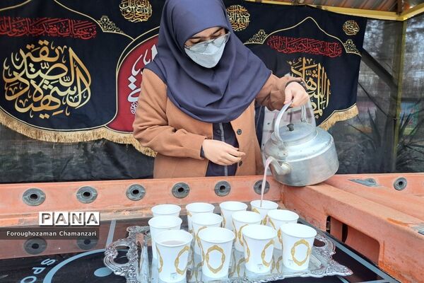 خادمی دانش‌آموزان در موکب فاطمی دبیرستان مهشید مصلی‌نژاد