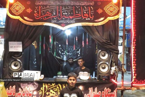 برپایی موکب دانش‌آموزی در سالروز شهادت حضرت فاطمه(س) در ناحیه یک شهرری