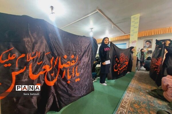 مراسم شهادت مادر دو عالم با رنگ و بوی پرچم قمر بنی هاشم(ع)