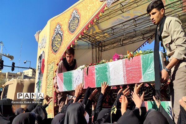 مراسم تشییع پیکرمطهر شهدای گمنام درشیراز