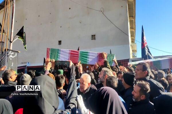 مراسم تشییع و خاکسپاری شهید گمنام در مصلی امام خامنه‌ای (ره) شهرستان شیروان