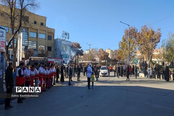 مراسم تشییع و خاکسپاری شهید گمنام در مصلی امام خامنه‌ای (ره) شهرستان شیروان