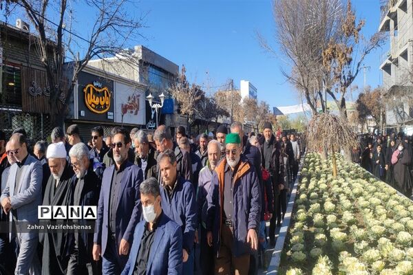 مراسم تشییع و خاکسپاری شهید گمنام در مصلی امام خامنه‌ای (ره) شهرستان شیروان