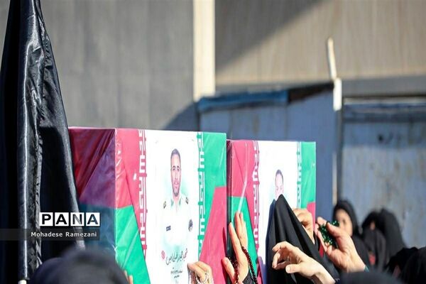 استقبال پرشور عاشقان فاطمی از کاروان شهدای گمنام