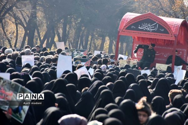 اجتماع بزرگ عزاداران حضرت زهرا (س) همراه با بدرقه شهدای گمنام