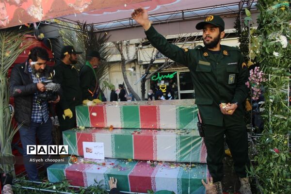 آیین تشییع پیکر مطهر ۱۱۰شهید والامقام گمنام دفاع مقدس در شهر تهران