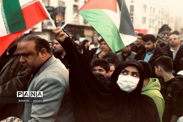 مراسم تشییع شهدای گمنام همزمان با سالروز  شهادت حضرت زهرا (س) در اهواز