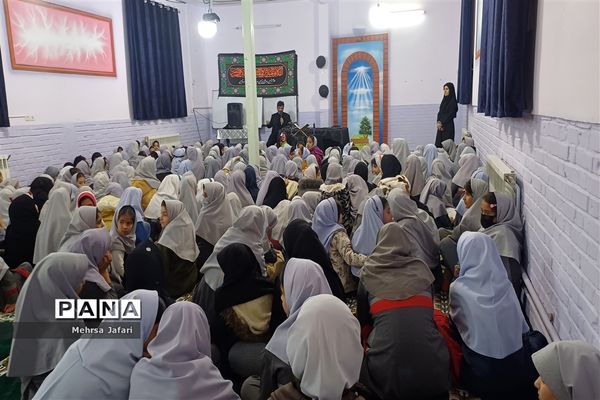مراسم سوگواری شهادت حضرت فاطمه (س)در دبستان دخترانه فضیلت شهرستان کاشمر
