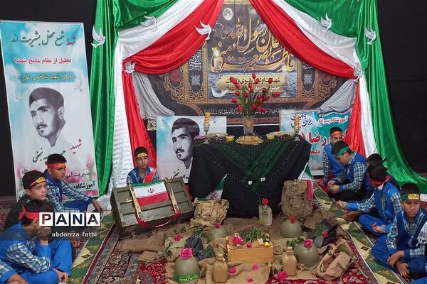 اجرای طرح لاله‌های روشن در مدارس شهرستان  دلیجان