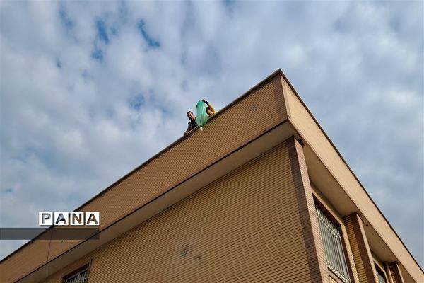 مسابقات جهانی نجات تخم مرغ در مدرسه نمونه دولتی البرز شهریار