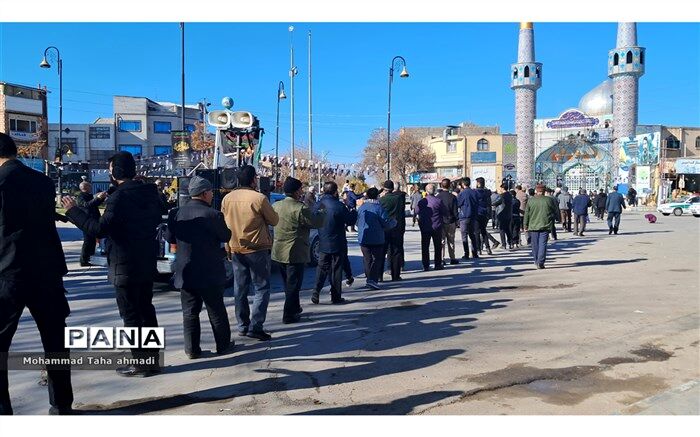 سینه زنی در روز شهادت حضرت فاطمه (س)