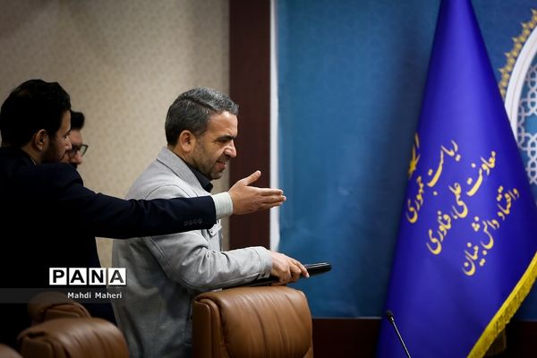 امضای تفاهم‌نامه سازمان مدارس غیردولتی با ستاد توسعه فناوری‌های نرم