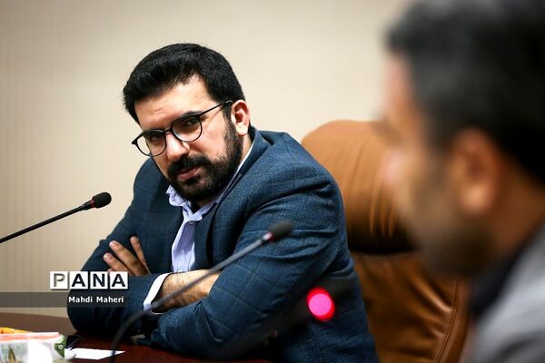 امضای تفاهم‌نامه سازمان مدارس غیردولتی با ستاد توسعه فناوری‌های نرم