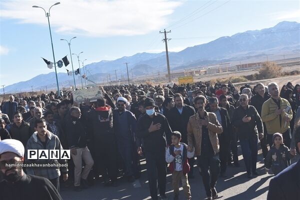 تشییع شهید گمنام در روستای احمد آباد بخش مرکزی بهاباد