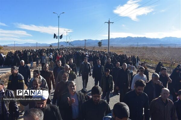 تشییع شهید گمنام در روستای احمد آباد بخش مرکزی بهاباد