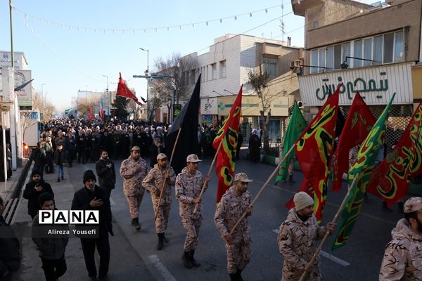 تشییع پیکرهای مطهر 7  آلاله فاطمی در قم