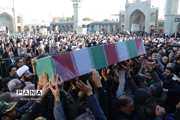 تشییع پیکرهای مطهر 7  آلاله فاطمی در قم