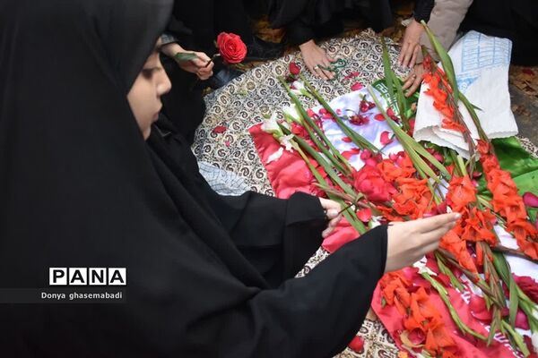تشییع شهید گمنام در دانشگاه فرهنگیان کرمانشاه