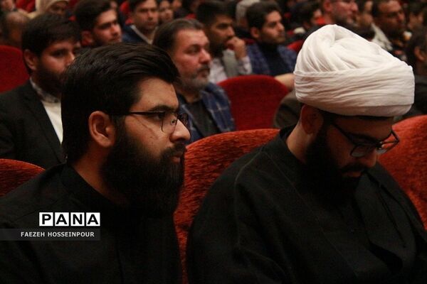 نشست هم‌اندیشی معاونان و مربیان پرورشی در بهارستان۲
