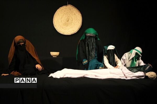 نمایش مظلومه در دبیرستان موعود ناحیه یک بهارستان