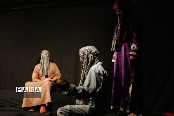 نمایش مظلومه در دبیرستان موعود ناحیه یک بهارستان