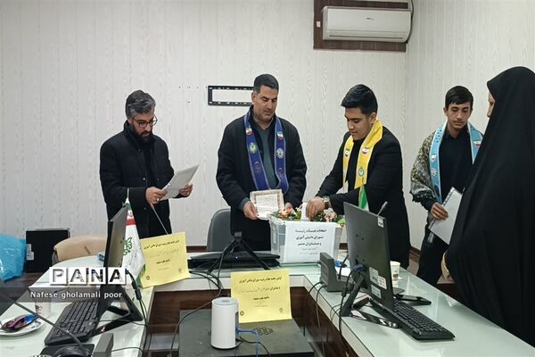 برگزاری انتخابات هیات رئیسه شورای دانش‌آموزی ناحیه هفت