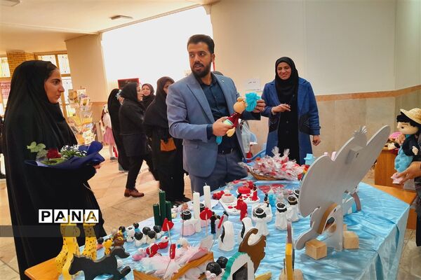 برگزاری جشنواره پاییزی در کانون ملائک شهرستان‌قرچک
