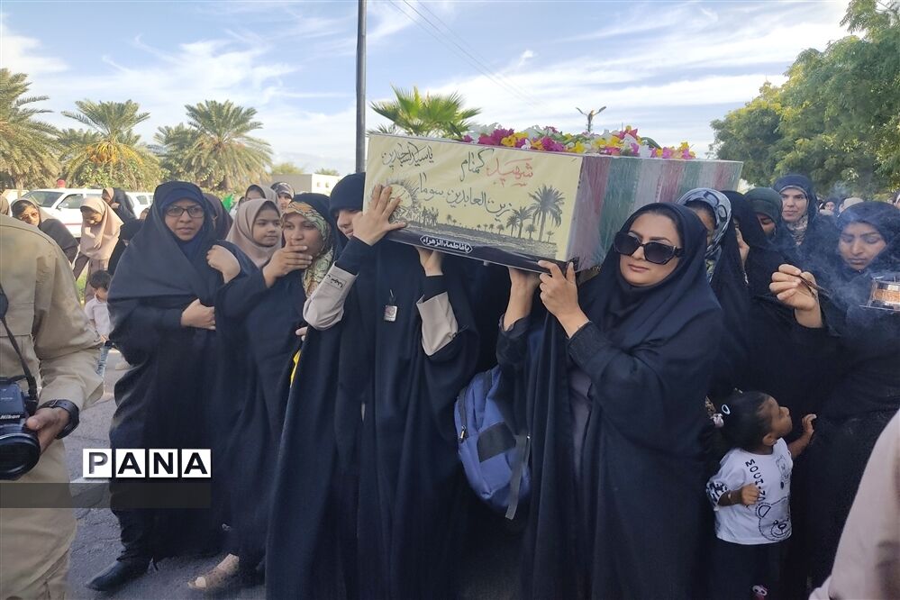 تشییع شهید گمنام در بوموسی