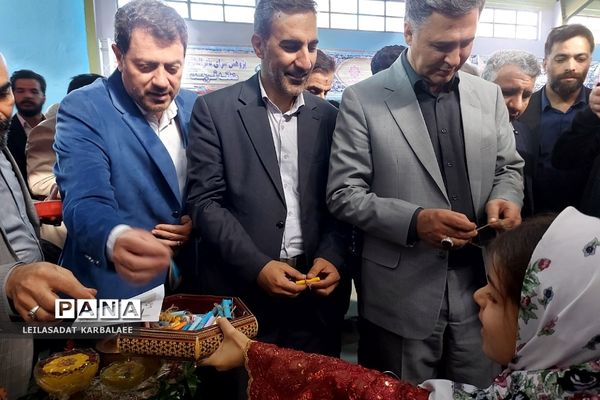 جشنواره استانی گیاهان دارویی پژوهش‌سراهای دانش‌آموزی