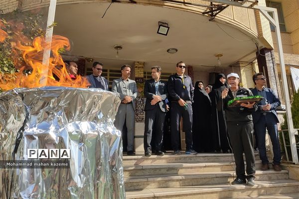 افتتاحیه المپیاد ورزشی امیدستان در مدرسه ابوالفضل ناحیه ۱