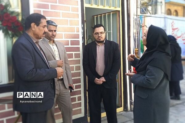 برگزاری جشن یلدا در دبیرستان حدیث مهر قرچک