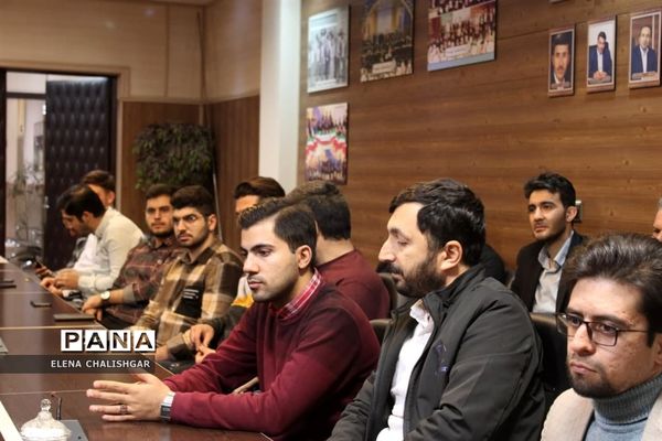 جلسه شورای اداری آموزش و پرورش ناحیه یک بهارستان