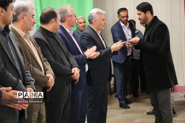 اختتامیه چهل و یکمین جشنواره فرهنگی هنری در آذربایجان غربی