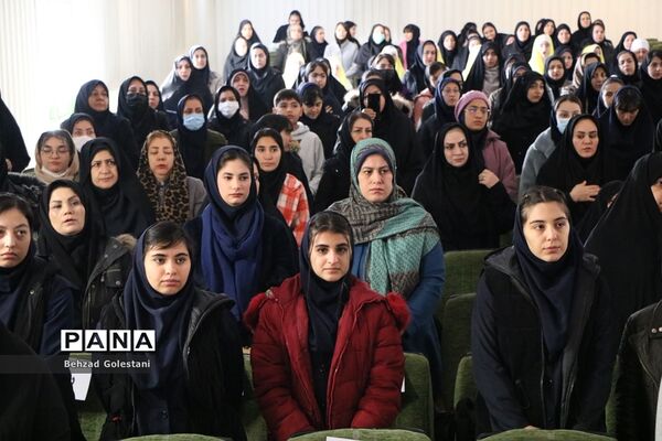 اختتامیه چهل و یکمین جشنواره فرهنگی هنری در آذربایجان غربی