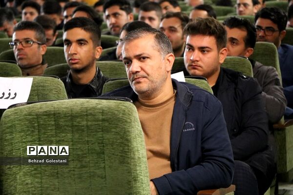 اختتامیه چهل و یکمین جشنواره فرهنگی هنری در آذربایجان غربی