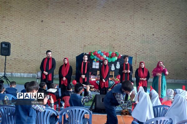 مراسم یلدا در مدرسه نیکان شهر جوادآباد