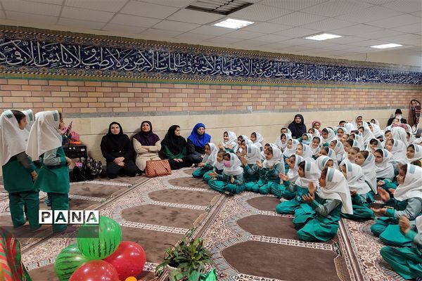 جشن یلدا در مدارس شهرستان فیروزکوه