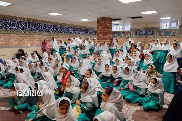 جشن یلدا در مدارس شهرستان فیروزکوه