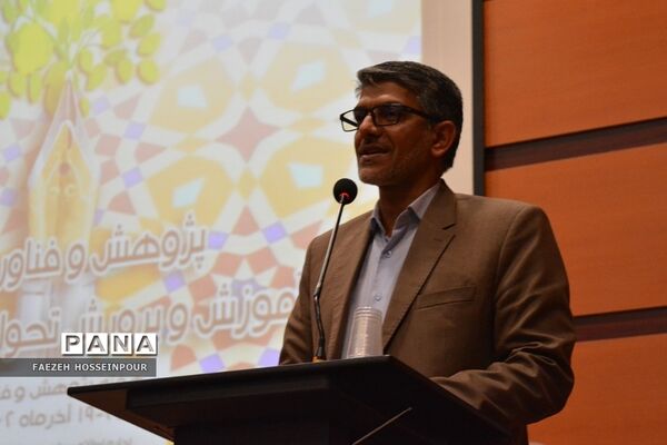 تجلیل از پژوهشگران ناحیه ۲ بهارستان