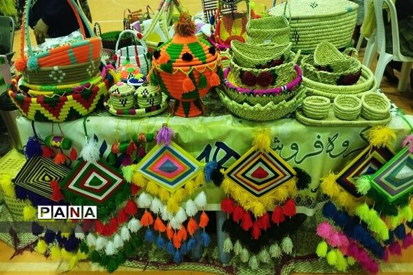 حال و هوای یلدا در پارسیان