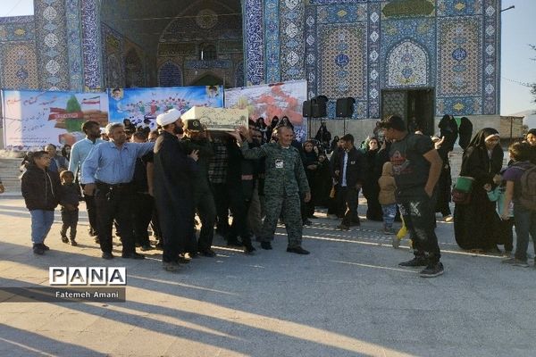 تشییع پیکر شهید گمنام در شهرستان حاجی‌آباد