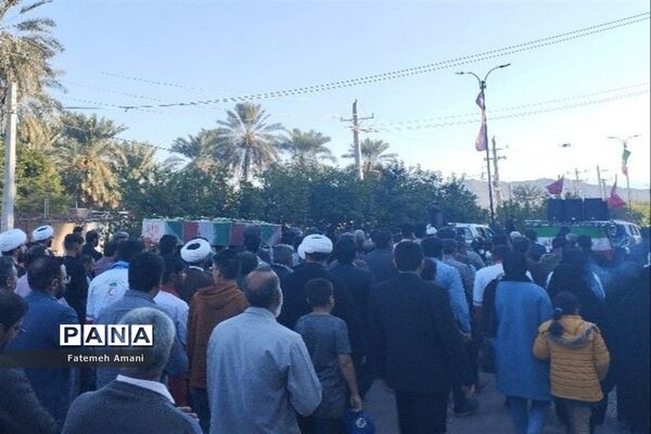 تشییع پیکر شهید گمنام در شهرستان حاجی‌آباد