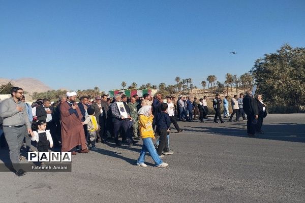 تشییع پیکر شهید گمنام در شهرستان حاجی‌آباد