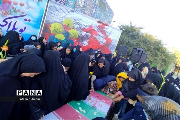 تشییع پیکر شهید گمنام در شهرستان حاجی‌آباد