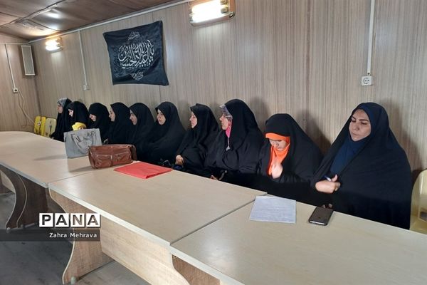 نشست علمی پژوهشی در فرهنگسرای طاووسیه