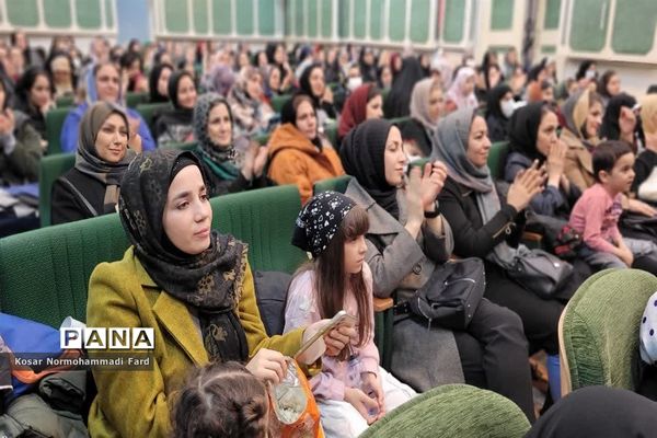 جشنواره اناردونه ویژه شکوفه‌های قرآنی در اسلامشهر